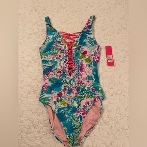Lilly Pulitzer postcards from poisitano size 10 nwt swimsuit